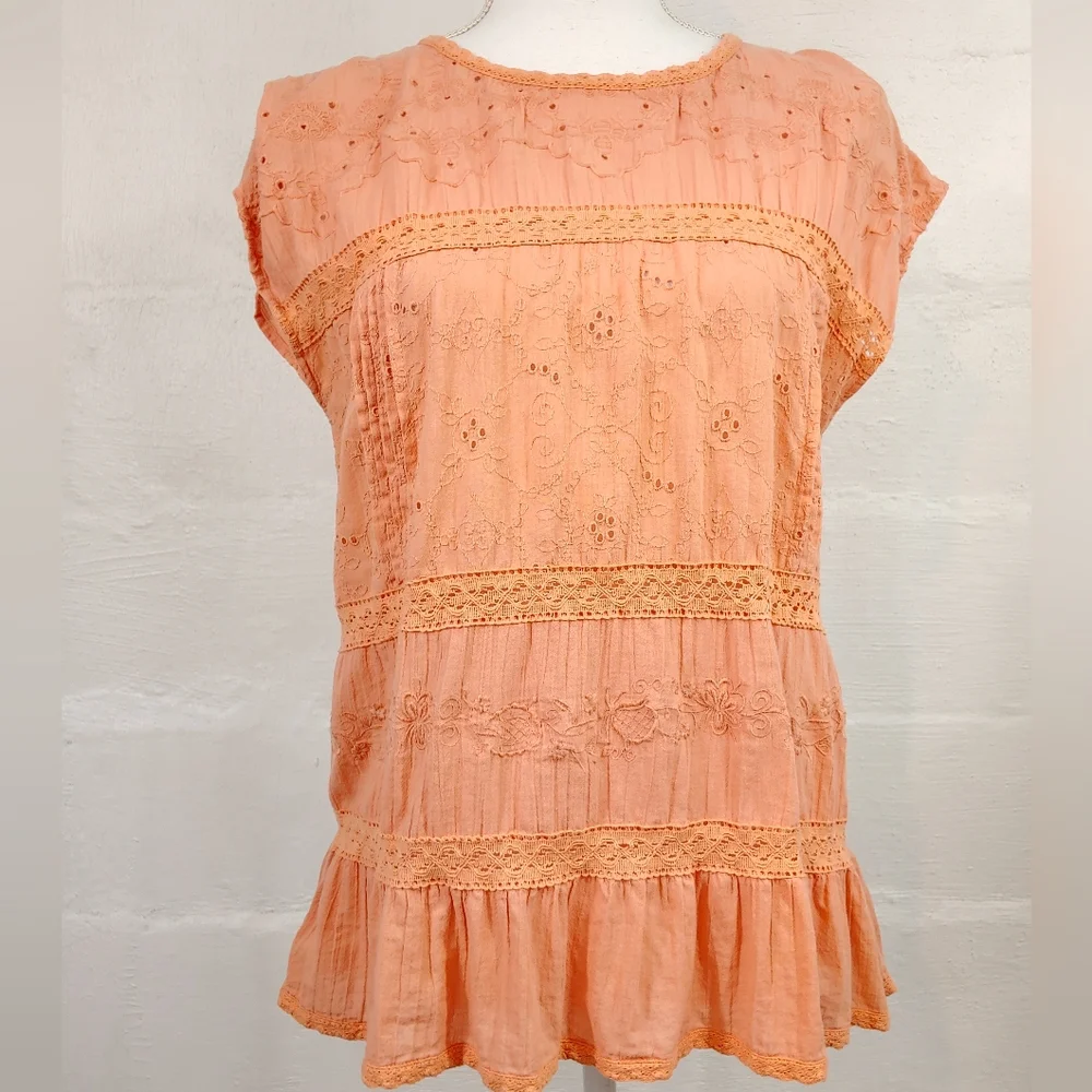 SUNDANCE EMBROIDERED PULLOVER TOP (936) - Picture 7 of 16